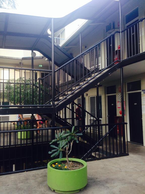 Adventurers Backpackers Vandrerhjem Townsville Eksteriør bilde