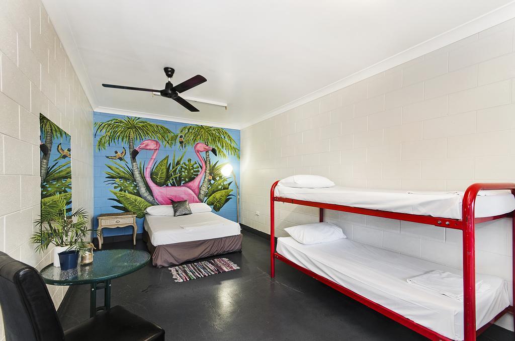 Adventurers Backpackers Vandrerhjem Townsville Eksteriør bilde